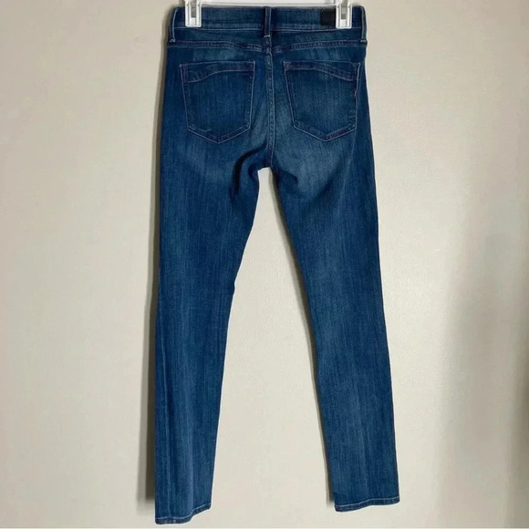 Express Women's Skinny Midrise Medium Wash Denim Jeans Size 4 - Picture 6 of 9